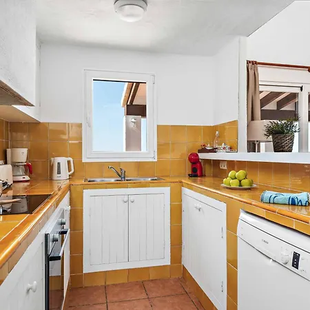 Bini Carmen Villa Binibeca