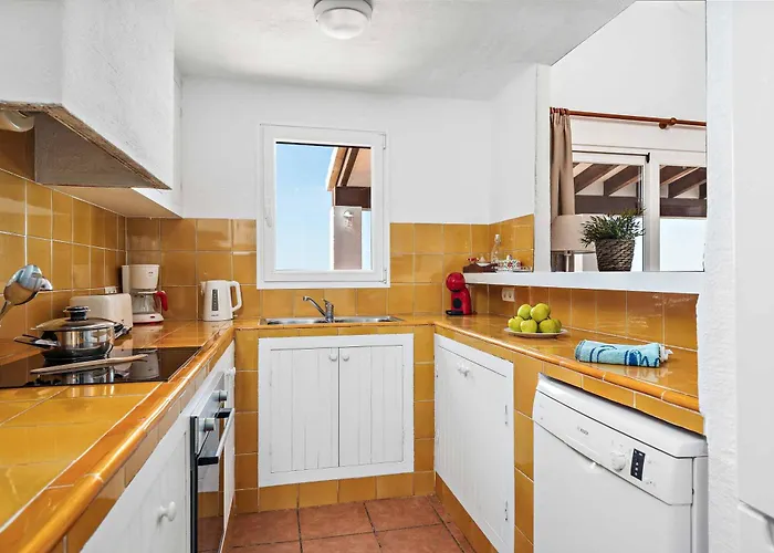 Bini Carmen Villa Binibeca